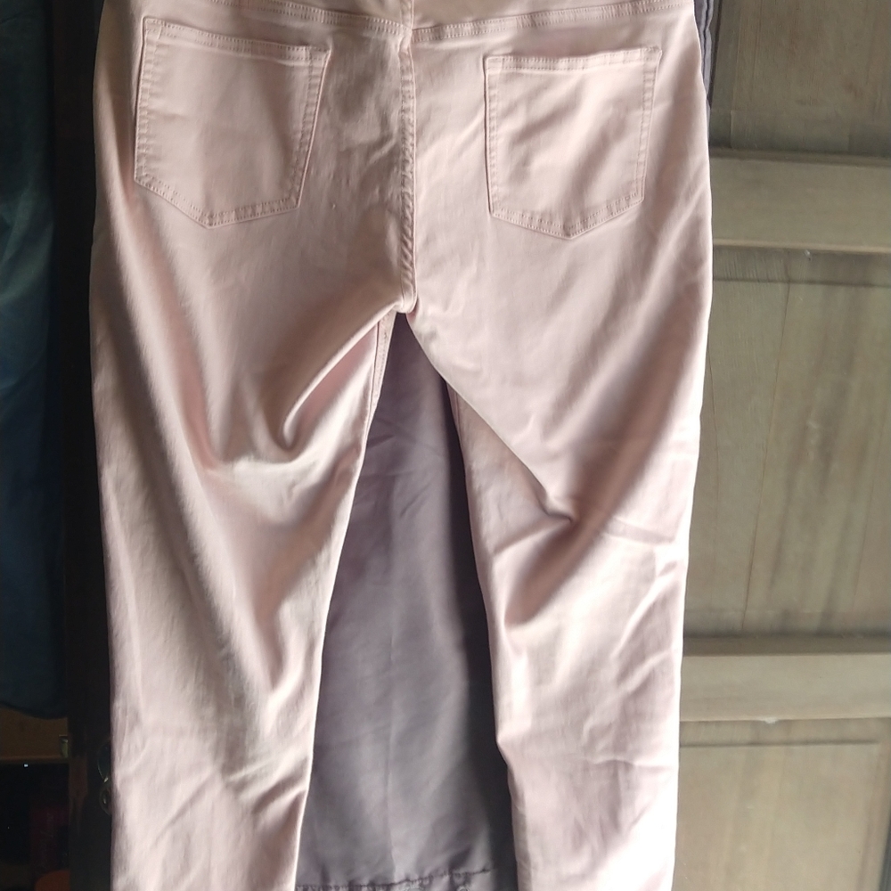 Ladies stretchy jeans,, sz. Xl
